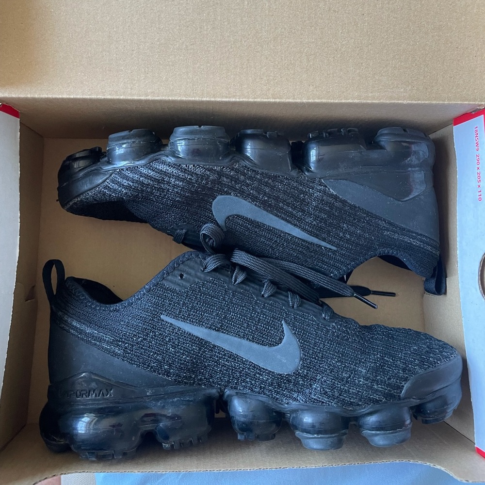 Air Vapormax Flyknit 3 grade school